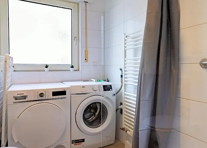 Budgetroom 3 Sz Balkonwohnung Fuer Teams *