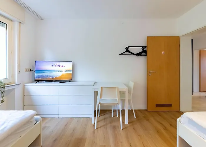 Budgetroom 3 Sz Balkonwohnung Fuer Teams *